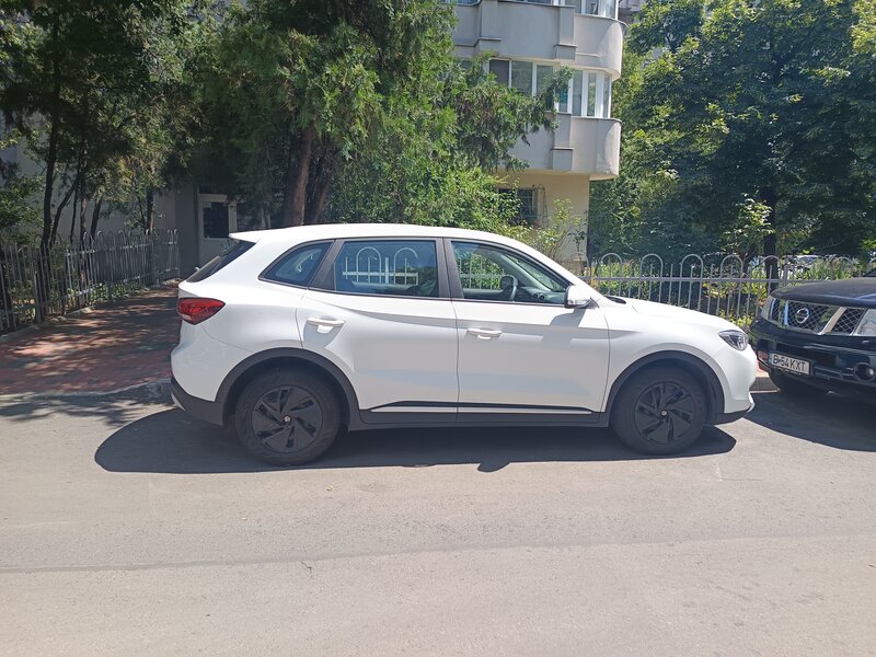 MG ZS